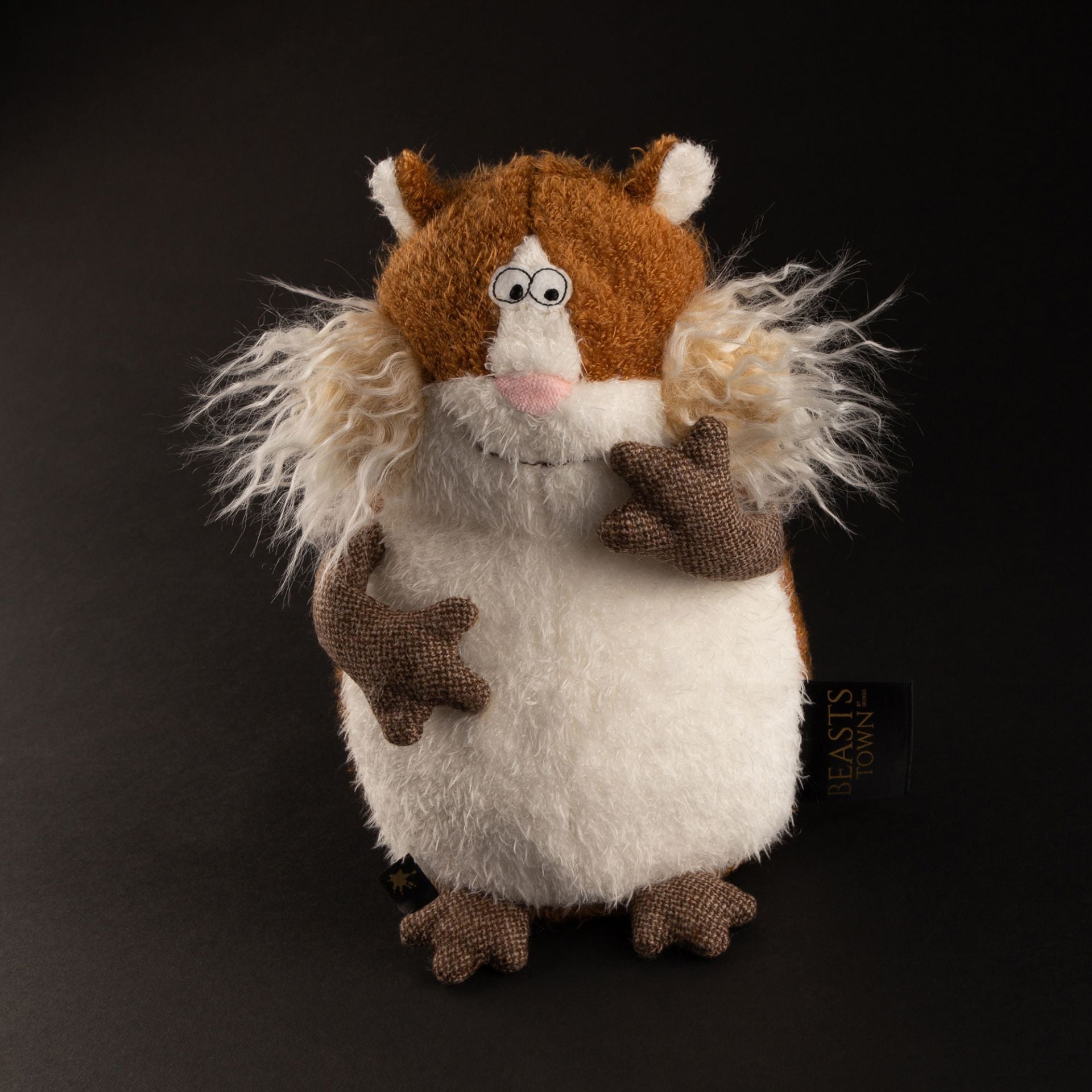 BEAST TOWN plush: Plush hamster Chubby Cheek, Beasts collection
