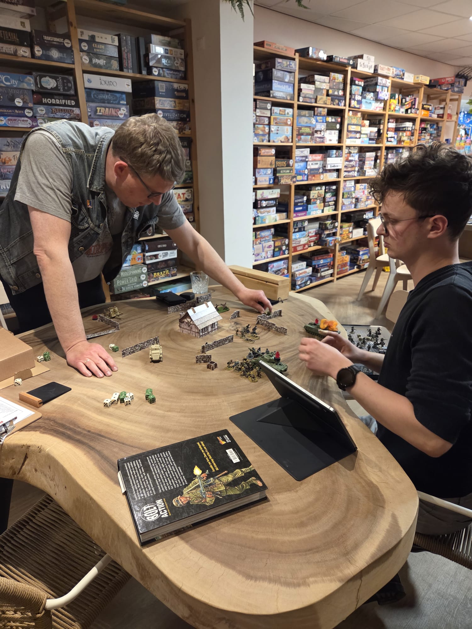 Bolt Action Avond