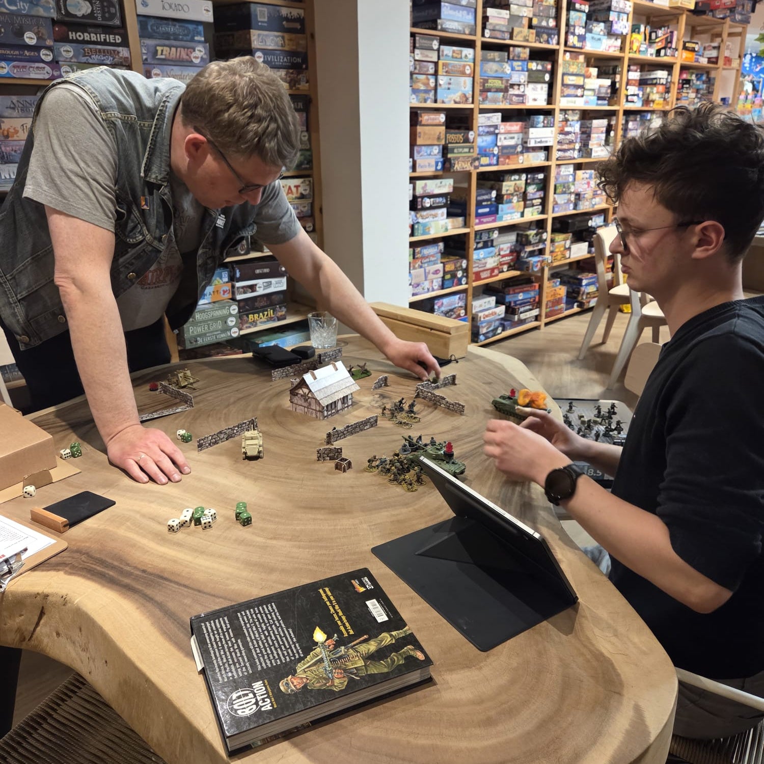 Bolt Action Avond