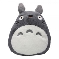 My_Neighbor_Totoro_Nakayoshi_Cushion_Grey_Totoro